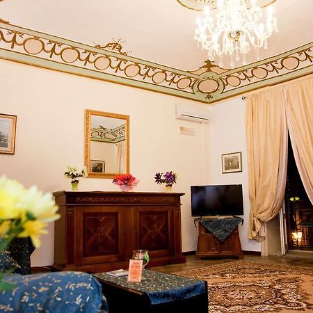 B&B Locami Piazzetta Messinese 팔레르모 외부 사진