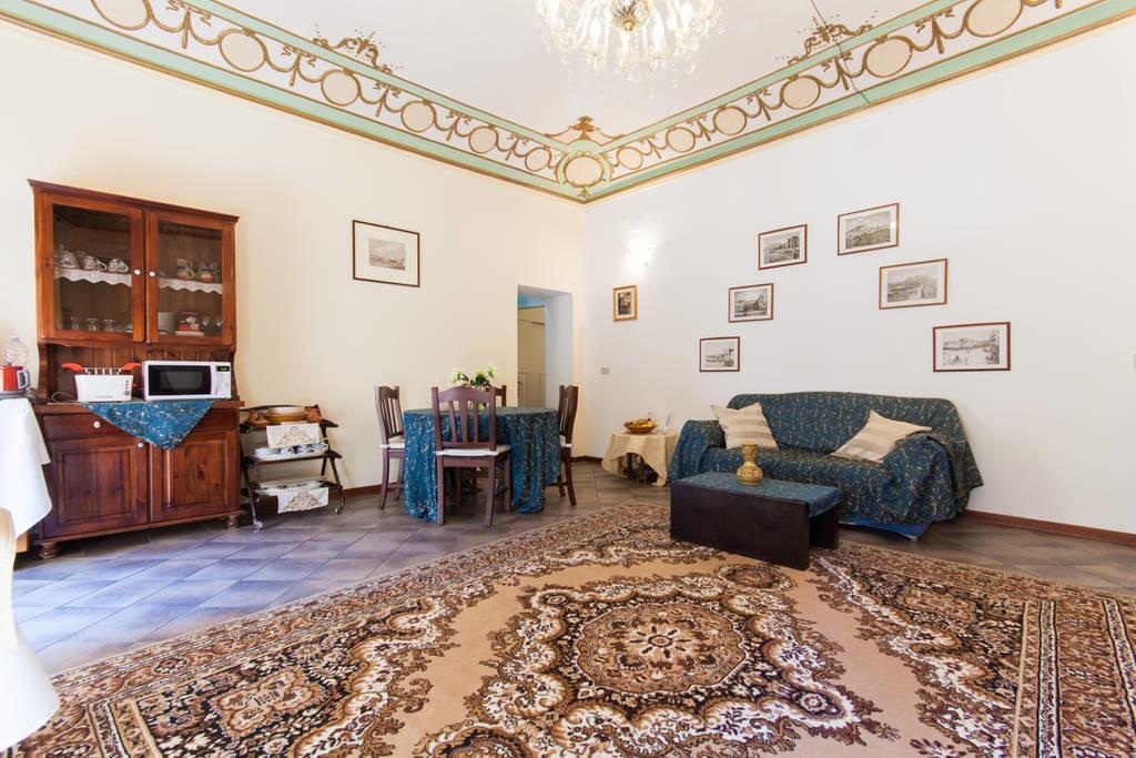B&B Locami Piazzetta Messinese 팔레르모 외부 사진