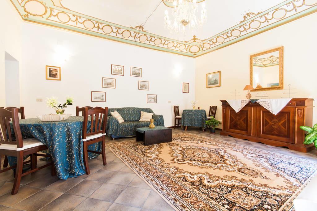 B&B Locami Piazzetta Messinese 팔레르모 외부 사진